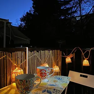 Quiet And Romantic Corner Appartamento